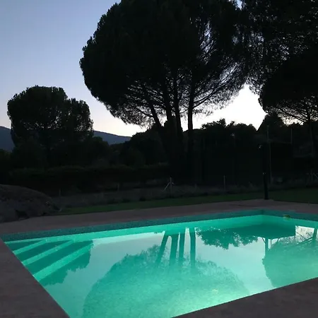 Casa Valdesanmartin - Country House, 10500Sqm, Pool, Paddel & Bbq El Tiemblo Exterior photo