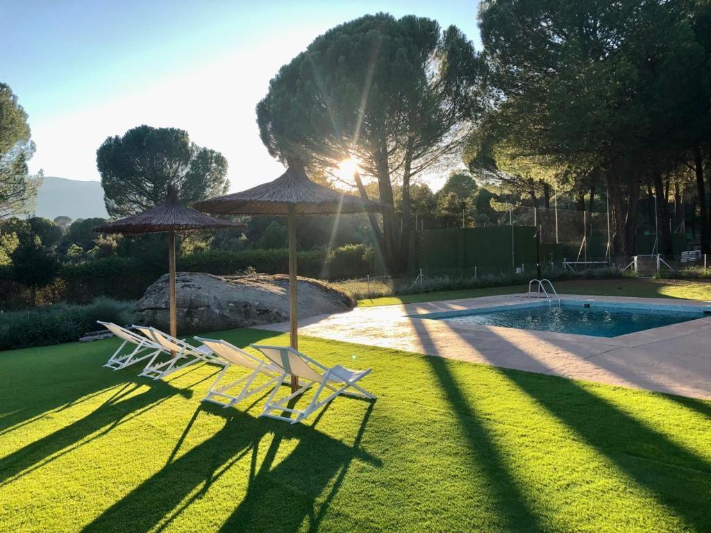 Holiday home Casa Valdesanmartin - Country House, 10500sqm, Pool, Paddel & Bbq